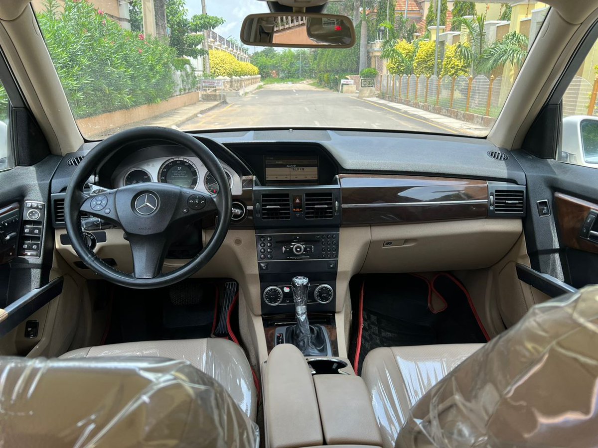 Asad_Mukty's tweet photo. PLEASE HELP ME RETWEET🙏

Neatly Used Mercedez Benz (GLK) Available. 

Duty Paid✅

Buy and Travel

Location: Kano

Price: 7M

DM for more info. https://t.co/NL6eroCG1W