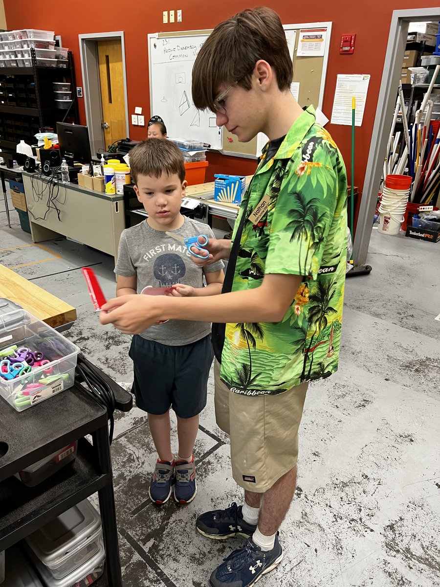 nkhsrobotics's tweet photo. Today we are giving a huge shout out to Nathan aka Nate aka Nath. Besides being a wonderful counselor, Nathan also has excellent taste in music! Nate is always enthusiastic and ready to make sure all his campers have a great week. Thanks Nate! https://t.co/1OpSk7GOb3
