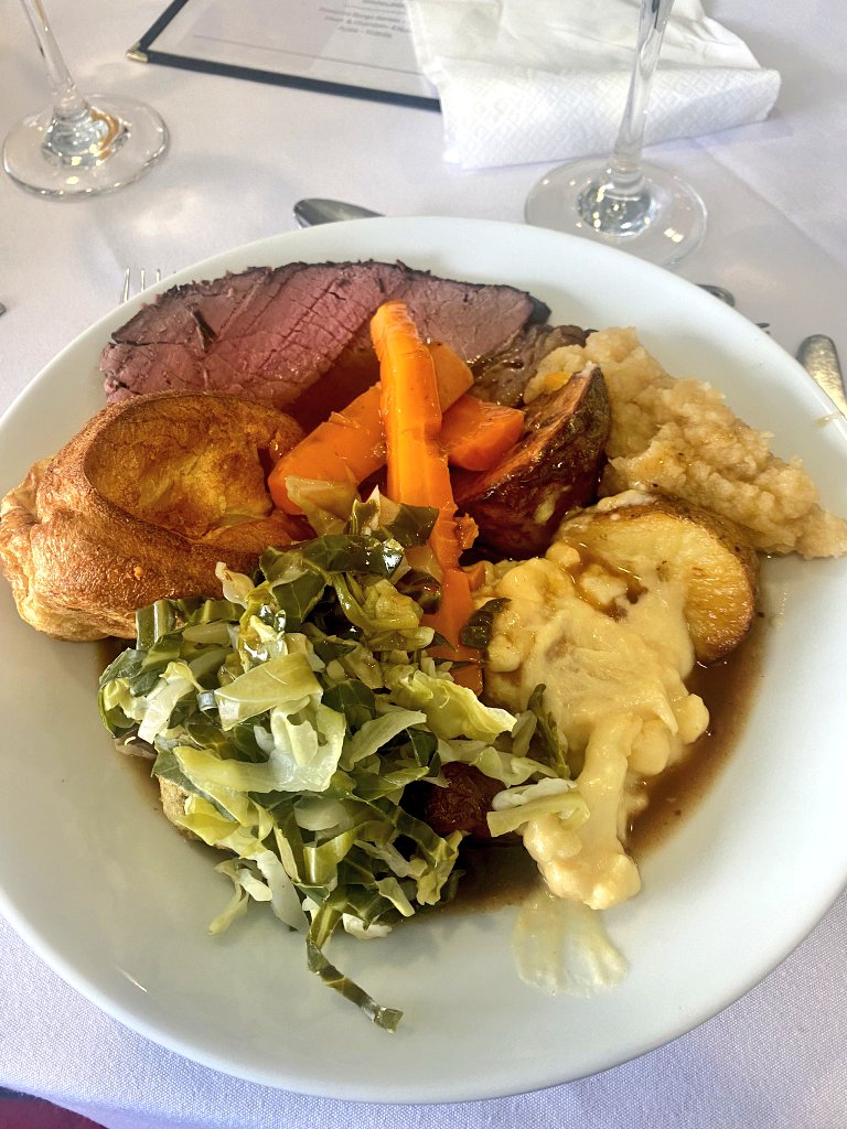 Cricket Nosh tweet media