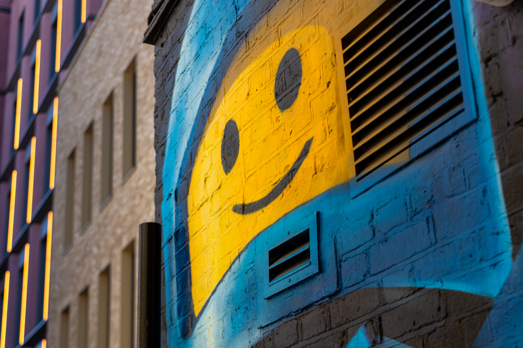 Photography genre change - Why I switched from nature to urban photography

Read about my decision: bit.ly/3KrmTXF

#wildlife #nature #photo #photography #photographer #career #careerchange  #streetphotography #urban  #cityscapes  #streetphoto