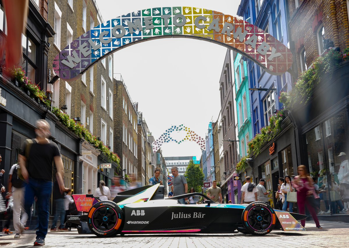 ⚡️ Formula E x @CarnabyLondon ⚡️ Head over to the New Era store on Carnaby Street from 17:30 BST today to meet Championship leader @JakeDennis19 and British driver @DanTicktum! @Hankook_Sport #LondonEPrix