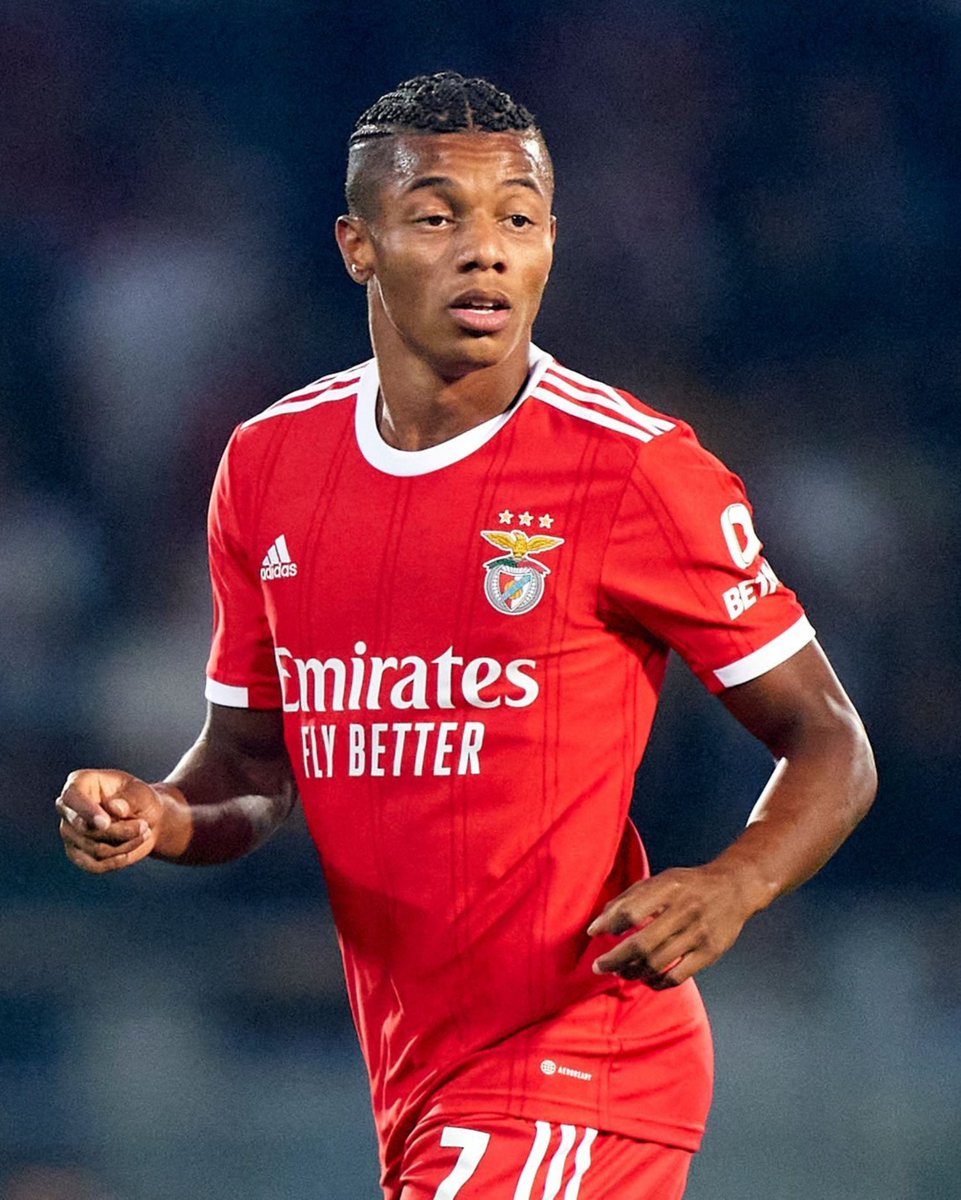 Neres pode jogar a Supertaça após o TAD ter aceite a providência cautelar interposta pelo Benfica para suspensão do castigo.