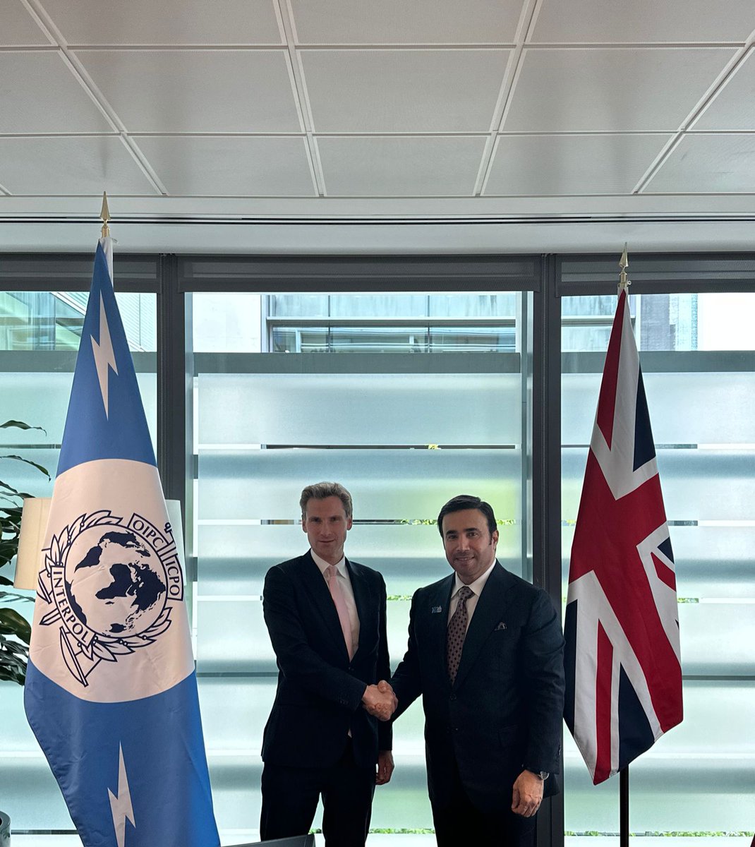 AhmedNAlRaisi's tweet image. During @INTERPOL_HQ's centenary celebrations in the UK 🇬🇧 last week, I sat down with @CPhilpOfficial, Minister for Policing of the United Kingdom.

#INTERPOL100