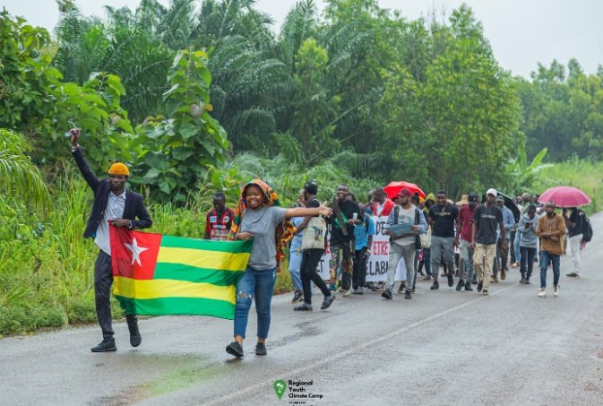jojofiertE's tweet photo. #Bonou (Bénin), Juillet 2023
Que tellement cette image porte la marque d'un fort engagement pour la Planète !
Ces jeunes de Kara au #Togo, Josiane Tossim et Médard Gnamsim étaient au #RegionalClimateYouthCamp
@tossim_josiane @MGnamsim, vrais espoirs pour la PLANÈTE🌱
📸 #RYCC https://t.co/vV0mzxGS8J