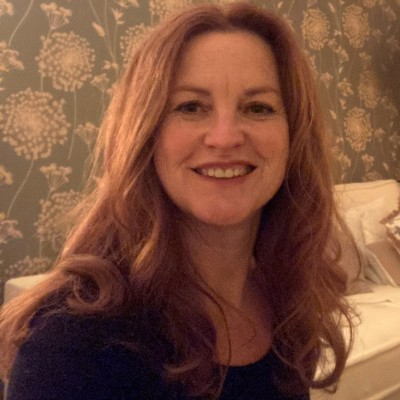 De buitenplanse omgevingsplan activiteitvergunning (Bopa), lijkt een goede manier om initiatieven te kunnen faciliteren. Maar wat komt er allemaal kijken bij een bopa en kan in alle gevallen naar dit middel worden gegrepen? Esther Poot legt het uit tijdens de Dag vd #Omgevingswet