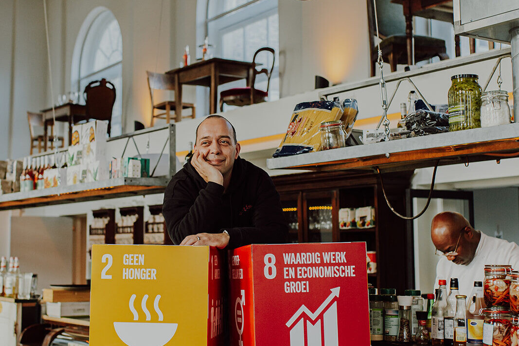 WSPSOW's tweet image. Voor nieuwsgierigen in #Maassluis, #Vlaardingen  en #schiedam  die willen #samenwerken met ondernemers die ondernemen met #impact  kijk op: stroomopwaarts.nl/zakelijk/over-…