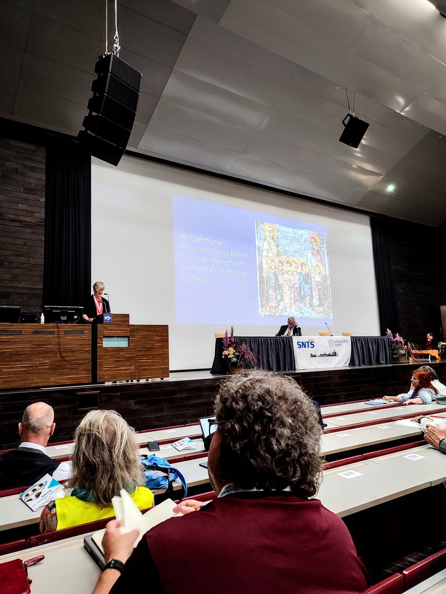 Main paper I of #snts23 is presented by Shelly Matthews on "reading the resurrection of the holy ones (Mt 27:51b-54 within Judaism, through a feminist lens".