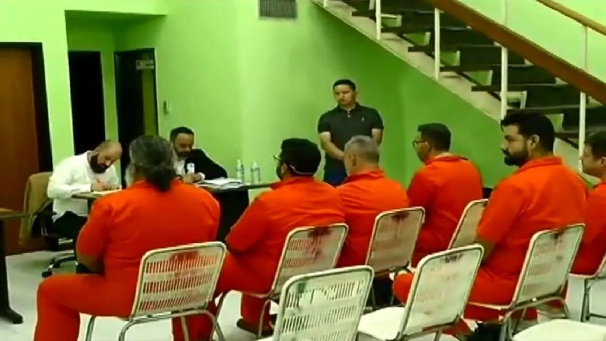 #PlanDescontaminaciónDelLago
Solicitan juicio contra 22 detenidos en operación anticorrupción.
El MP solicitó abrir un juicio para 22 personas detenidas en el marco de la operación anticorrupción, que inició el Gobierno Nacional a través del sistema de justicia el pasado 17 marzo