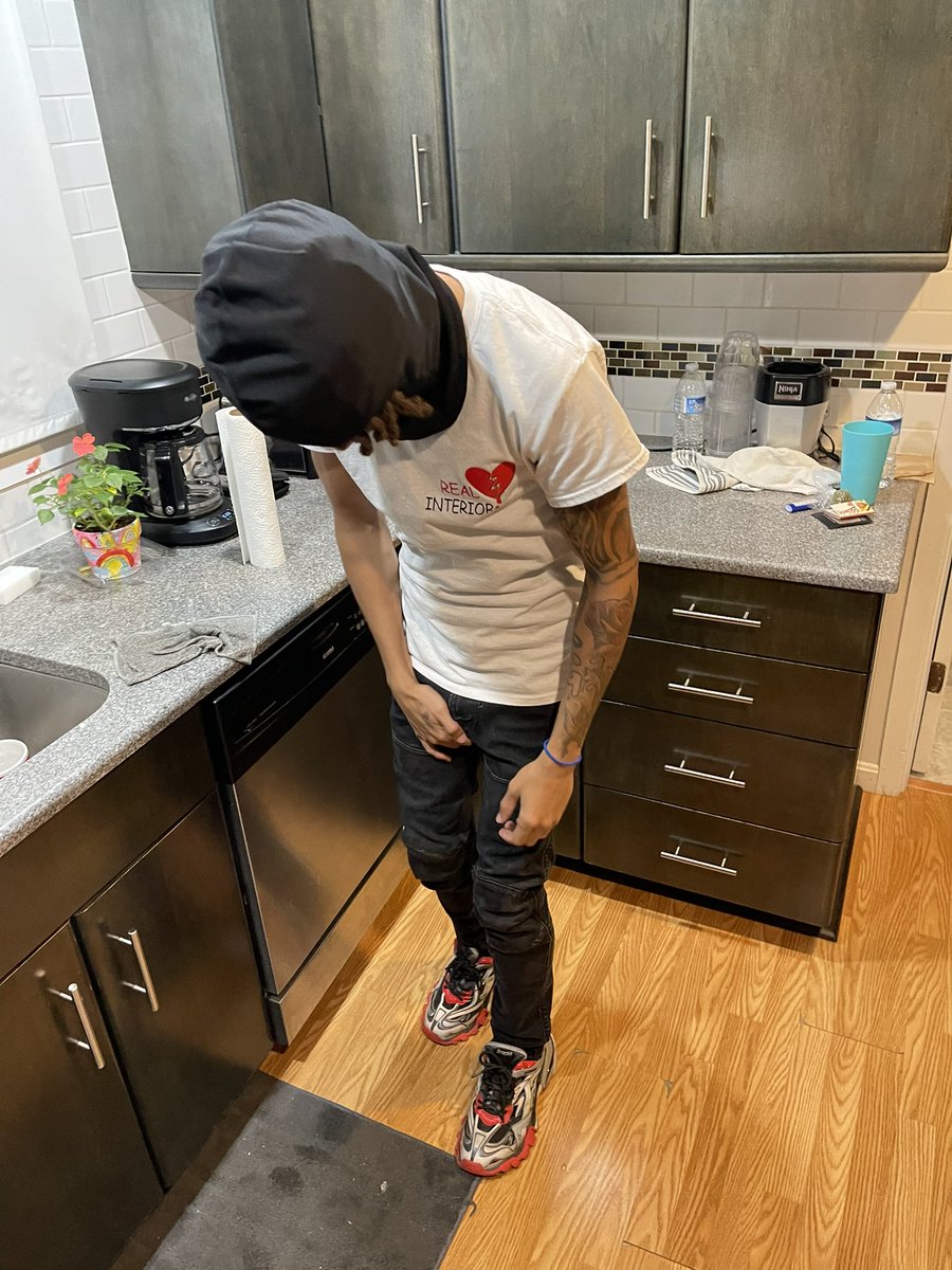 flyguyy_cam's tweet photo. 🥷🏽🚶🏽��♂️ https://t.co/uBMtvvg9m6