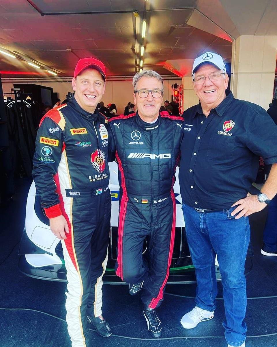 StradaleMSport's tweet photo. Great team work during #AMGPerformanceTour https://t.co/EOLhbfdUQS