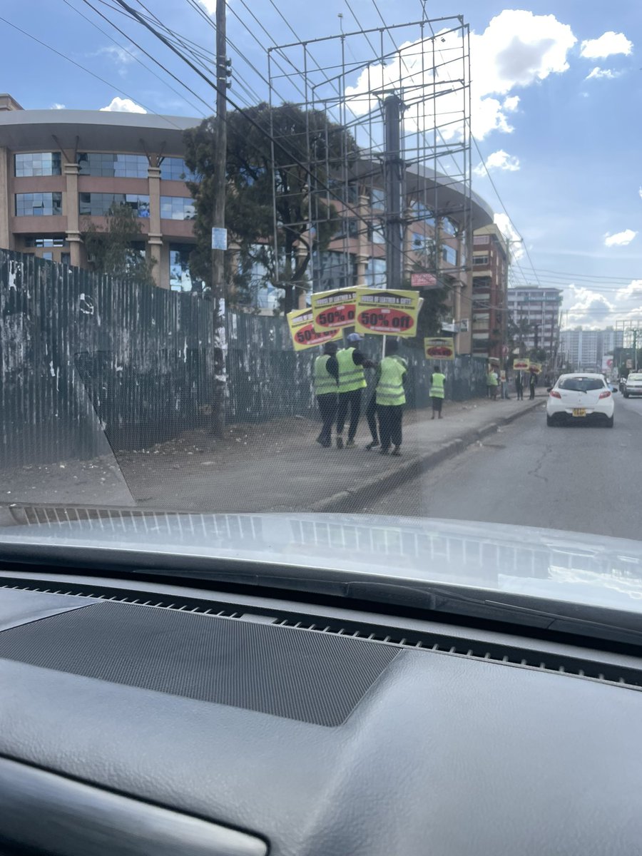 Kawangware Finest ™ - Geoffrey Moturi tweet media