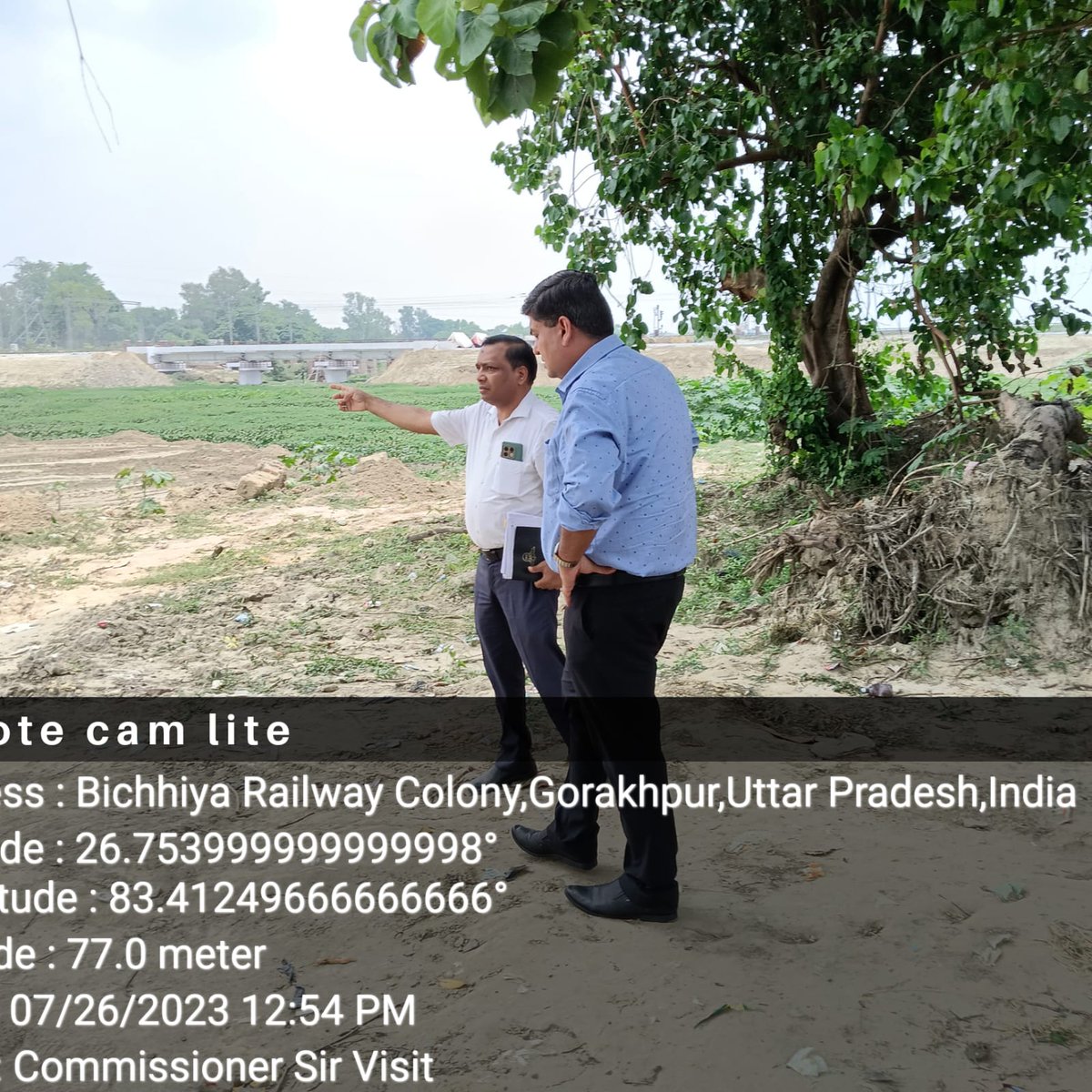 DivisionUpjn's tweet photo. Commissioner Sir, Gorakhpur visited Gordhaiya Nala Project 38 MLD STP site on Dt 26.07.2023 https://t.co/vCiHIp2bQV