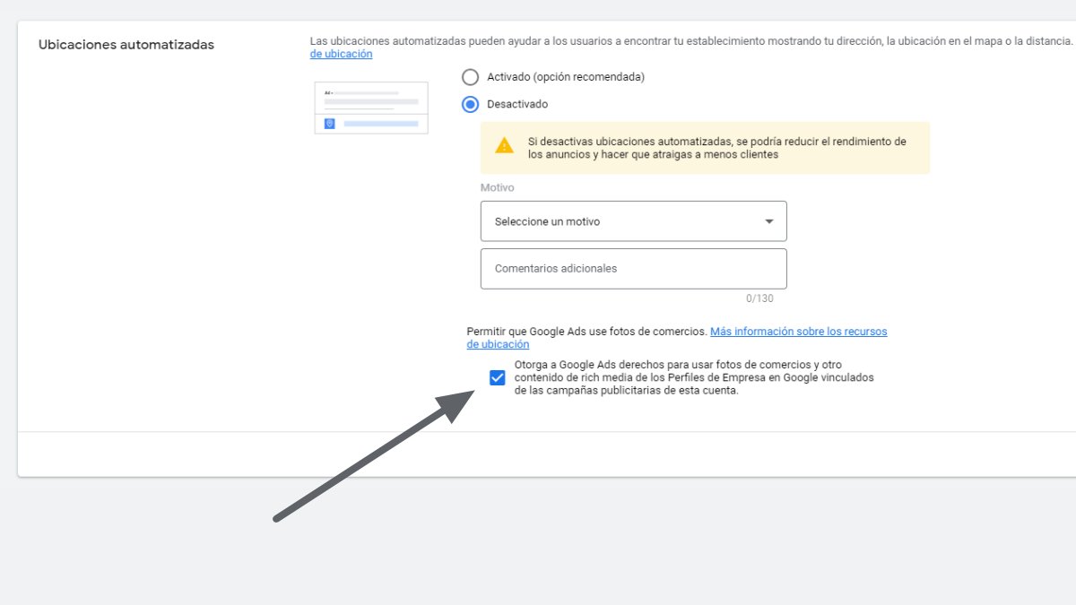 ¿Sabías que #GoogleAds puede utilizar las fotos de los perfiles de empresa conectados? Revisa la configuración de Ubicaciones automatizadas a nivel de cuenta 🤓 #SEM #PPC