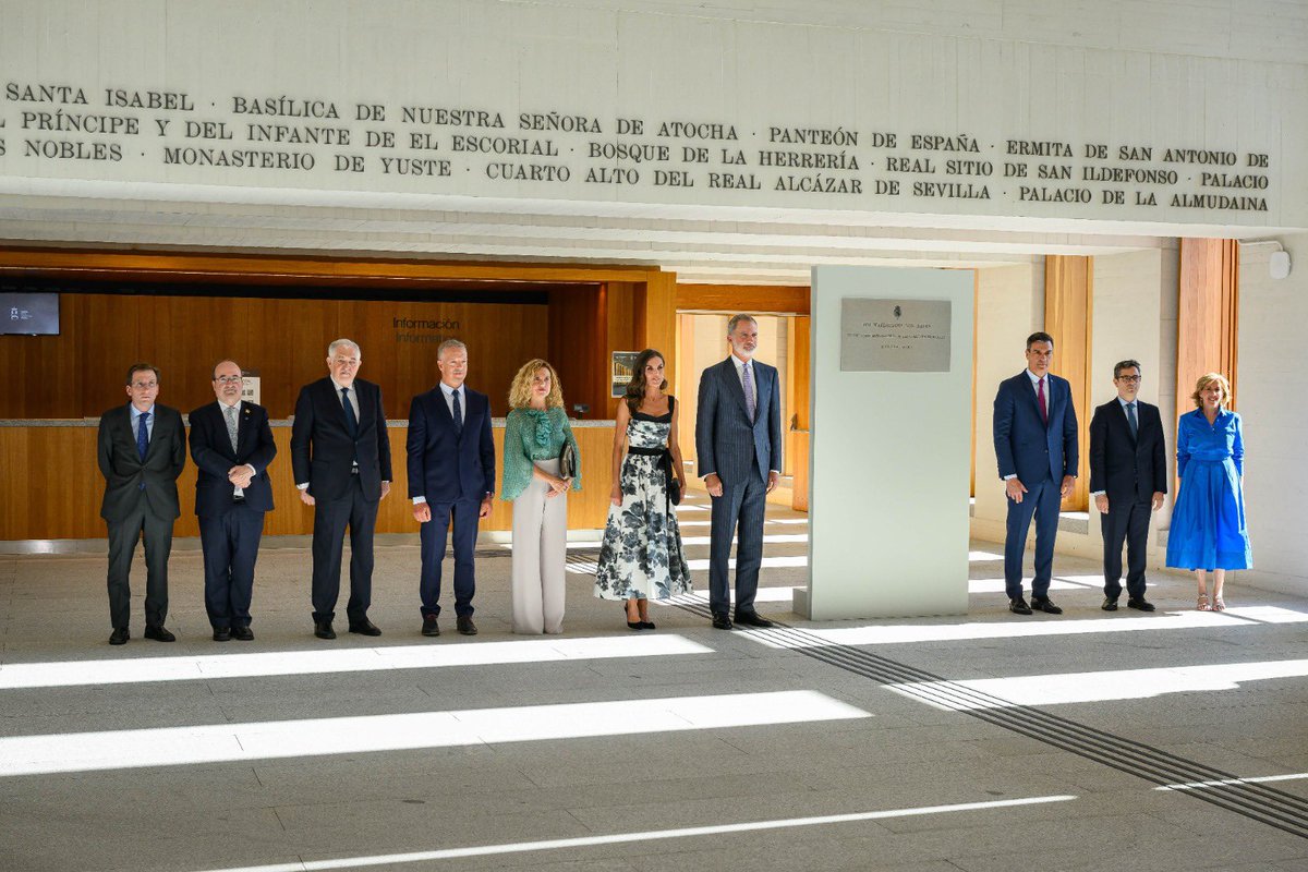 Ana de la Cueva tweet media