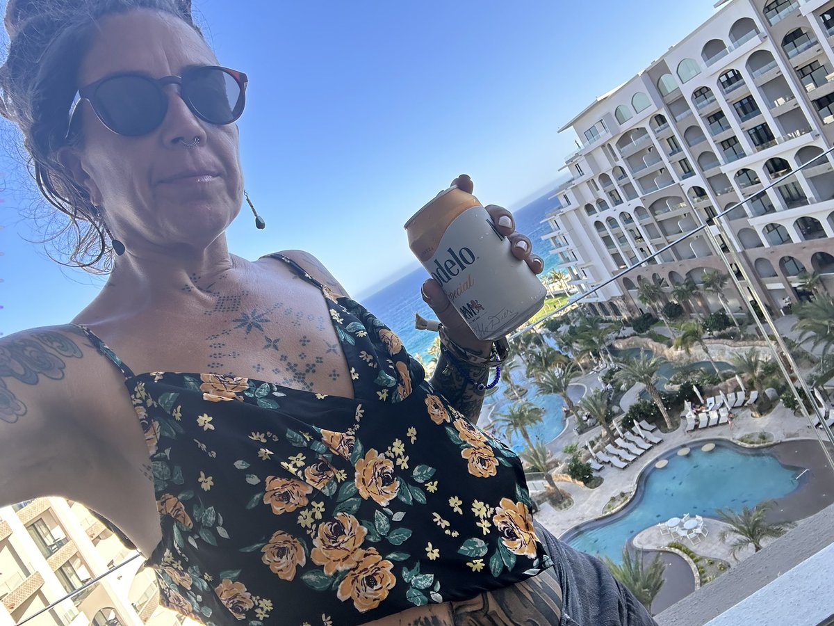 nmsteph's tweet photo. Take me back! https://t.co/AdhwKXe5L6