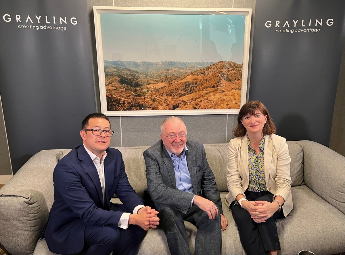 This morning, our Head of PA, Alan Boyd-Hall, sat down with Richard Burden and Baroness Nicky Morgan to discuss the challenges and opportunities that lie ahead for businesses in the Midlands. To find out how we can support your business, contact us at: Birmingham.PR@grayling.com