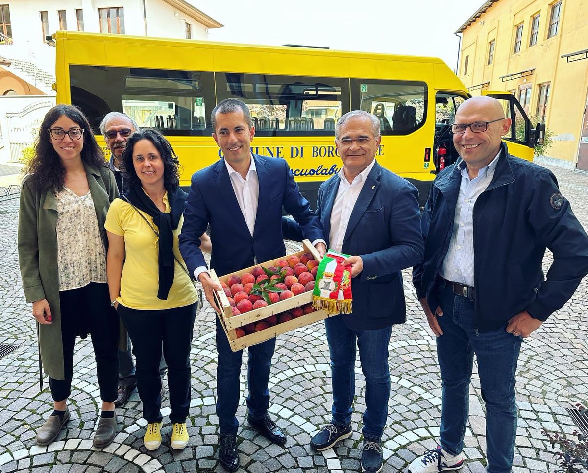 GabusiMarco's tweet photo. 🍑LA BELLA DI BORGO D'ALE
NUOVO PRESIDIO SLOW FOOD DEL VERCELLESE🍑

Dopo il #riso Gigante #Vercelli nasce il secondo Presidio #Slow #Food del #vercellese: la #pesca Bella di #Borgo d'Ale!
Sarà presentata venerdì 28 #luglio alle ore 19:00 presso la sede del #Comune di Borgo d'Ale https://t.co/NpAqrsmyZr