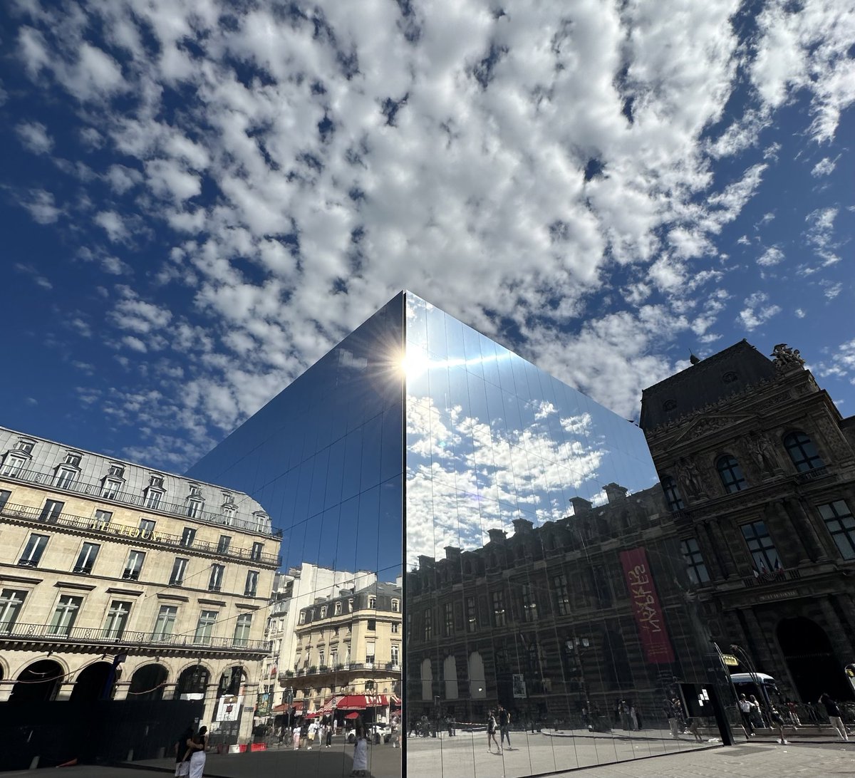 Sky 🦇🔊 | 🌶 | 🌐 | ℗⌐◨-◨ | 🌚 tweet media