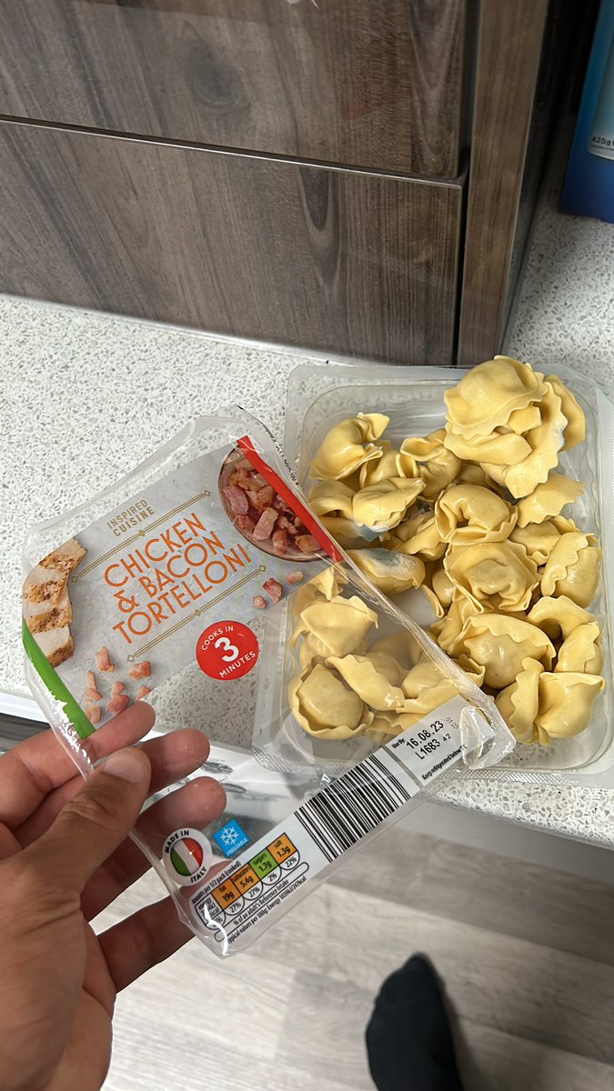 Jools Oliver tweet media