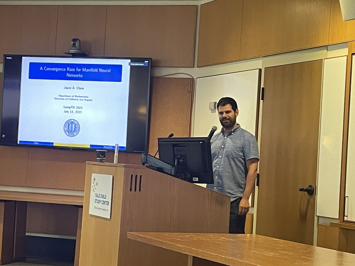 Thanks to @MichaelPerlmut8 for organizing not one but TWO special sessions. This one is for machine leaving on graphs and manifolds!