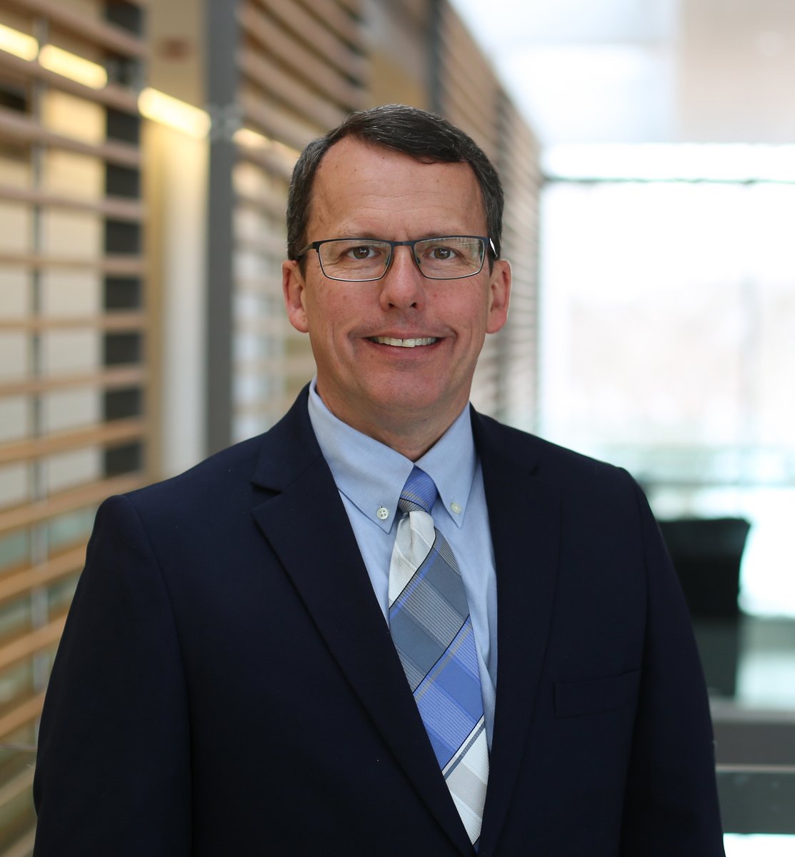 Queen's Health Sciences (@queensuhealth) on Twitter photo âThe student experience will emphasize patient and community relationships.â Vice-Dean, Education, <a href="/rvanwylick/">Richard van Wylick</a> on the new Queenâs-<a href="/LakeridgeHealth/">Lakeridge Health</a> MD Family Medicine Program. Read the full Q&A: healthsci.queensu.ca/stories/featur⊠âThe student experience will emphasize patient and community relationships.â Vice-Dean, Education, <a href="/rvanwylick/">Richard van Wylick</a> on the new Queenâs-<a href="/LakeridgeHealth/">Lakeridge Health</a> MD Family Medicine Program. Read the full Q&A: healthsci.queensu.ca/stories/featurâŠ