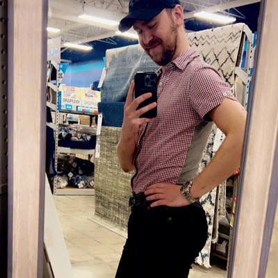 srkussam's tweet photo. #NewProfilePic https://t.co/NziTtIqFuD