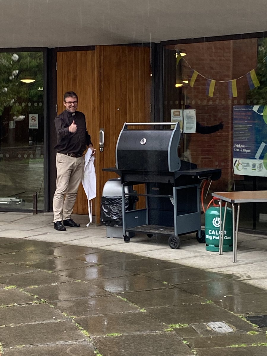 StBDulwich's tweet photo. The bbq will go on! Celebrating Dulwich Children’s Choir end of term rehearsal. And SO looking forward to next week’s choir tour. 
@SouthwarkCofE https://t.co/87Y8rH1NSO
