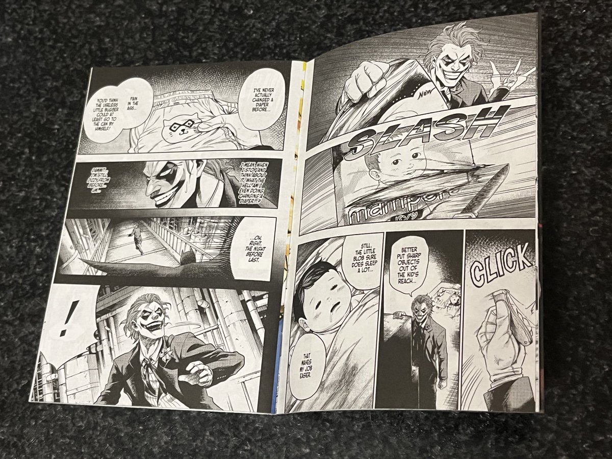 More shots of the DC MANGA SAMPLER.