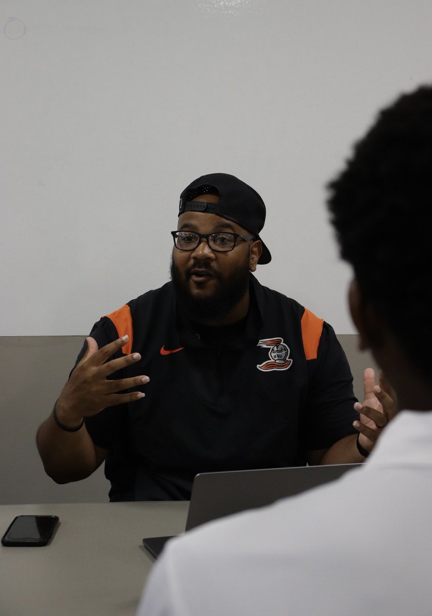 Build the Bridge tweet media