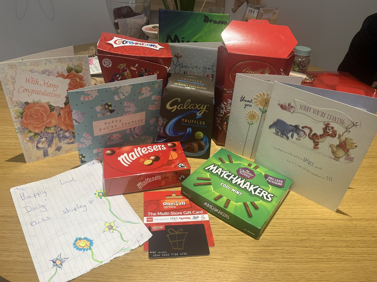 What an emotional last day! Feeling so grateful to all the lovely staff and students for their cards and gifts today!💗