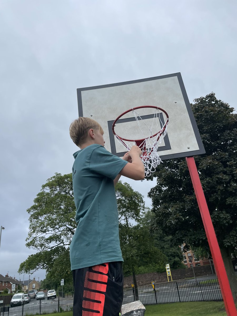 ma61cal's tweet photo. One more basket net replaced with young generation🫣#projectswish #pictonclock #basketball @bballengland Thank you https://t.co/sHgmwYSeMd
