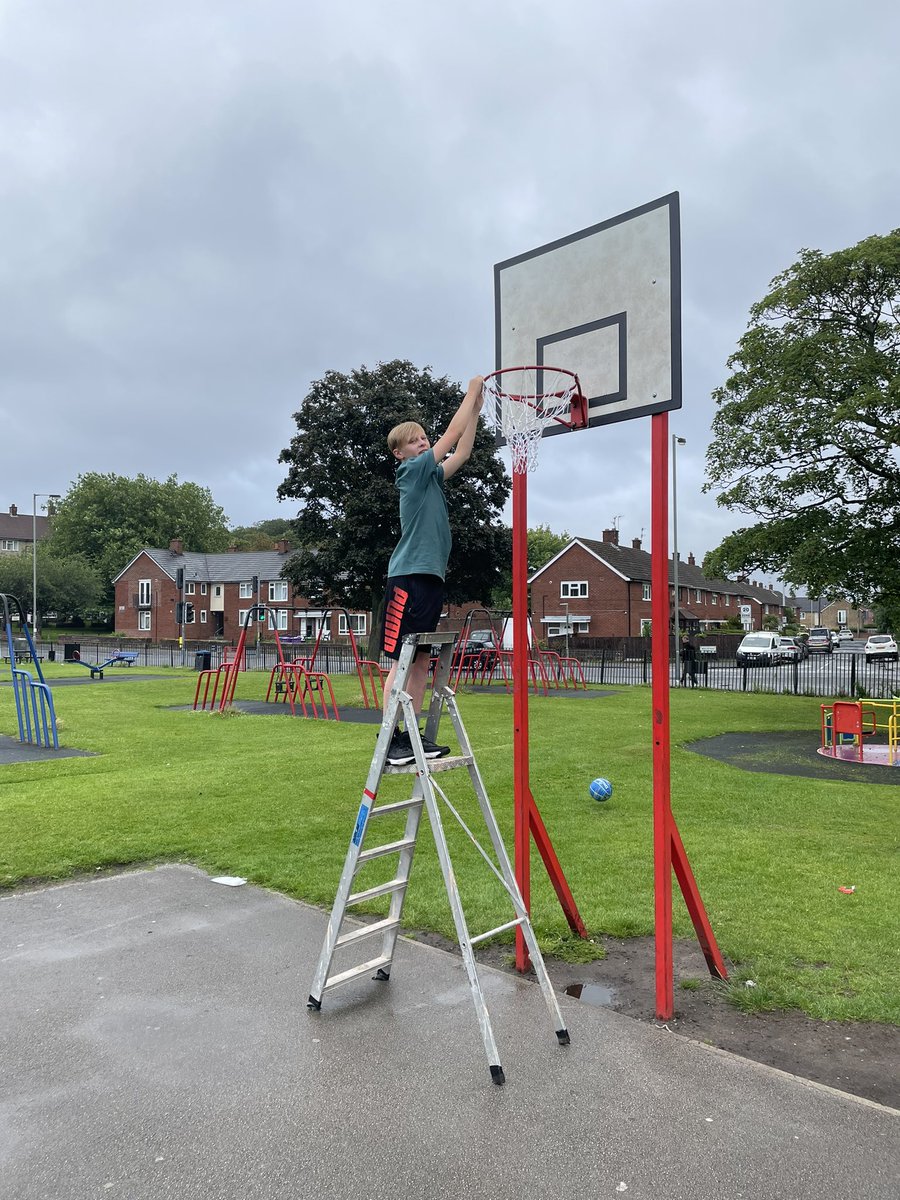One more basket net replaced with young generation🫣#projectswish #pictonclock #basketball @bballengland Thank you