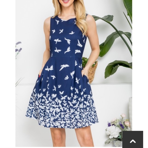 So good I had to share! Check out all the items I'm loving on <a href="/Poshmarkapp/">Poshmark</a> #poshmark #fashion #style #shopmycloset #nike #jinx #lasoul: posh.mk/fEJSYElTqBb
