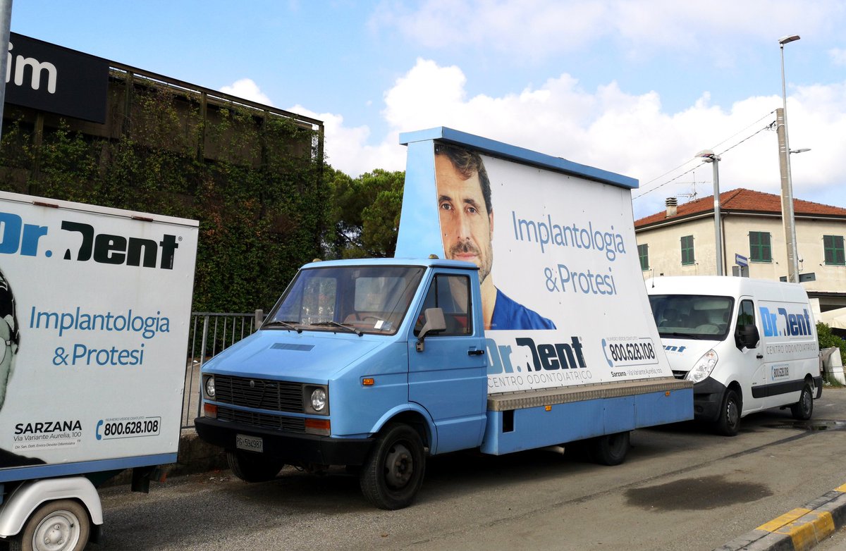 Un de mes objectifs de spot accompli aujourd'hui ! Voici un très rare Alfa Romeo AR8 qui n'est qu'un Iveco Daily rebadgé mais c'est tellement original de voir une camionnette Alfa Romeo.