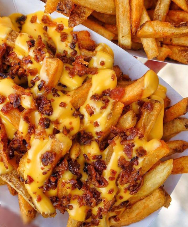 Bacon 🥓 Cheese 🧀 Fries 🍟 
homecookingvsfastfood.com 
#fastfood