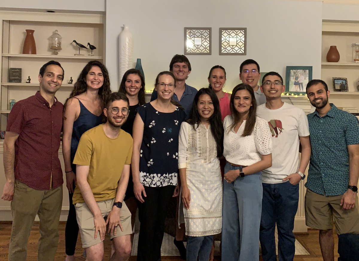 Had a wonderful get-together last night with the @BCMDeptMedicine @BCMIDFellowship fellows, APDs, and PD!! Come join us for this supportive, comprehensive, and exciting ID fellowship program to learn clinical care, research, and education! 👇👇 bcm.edu/departments/me…