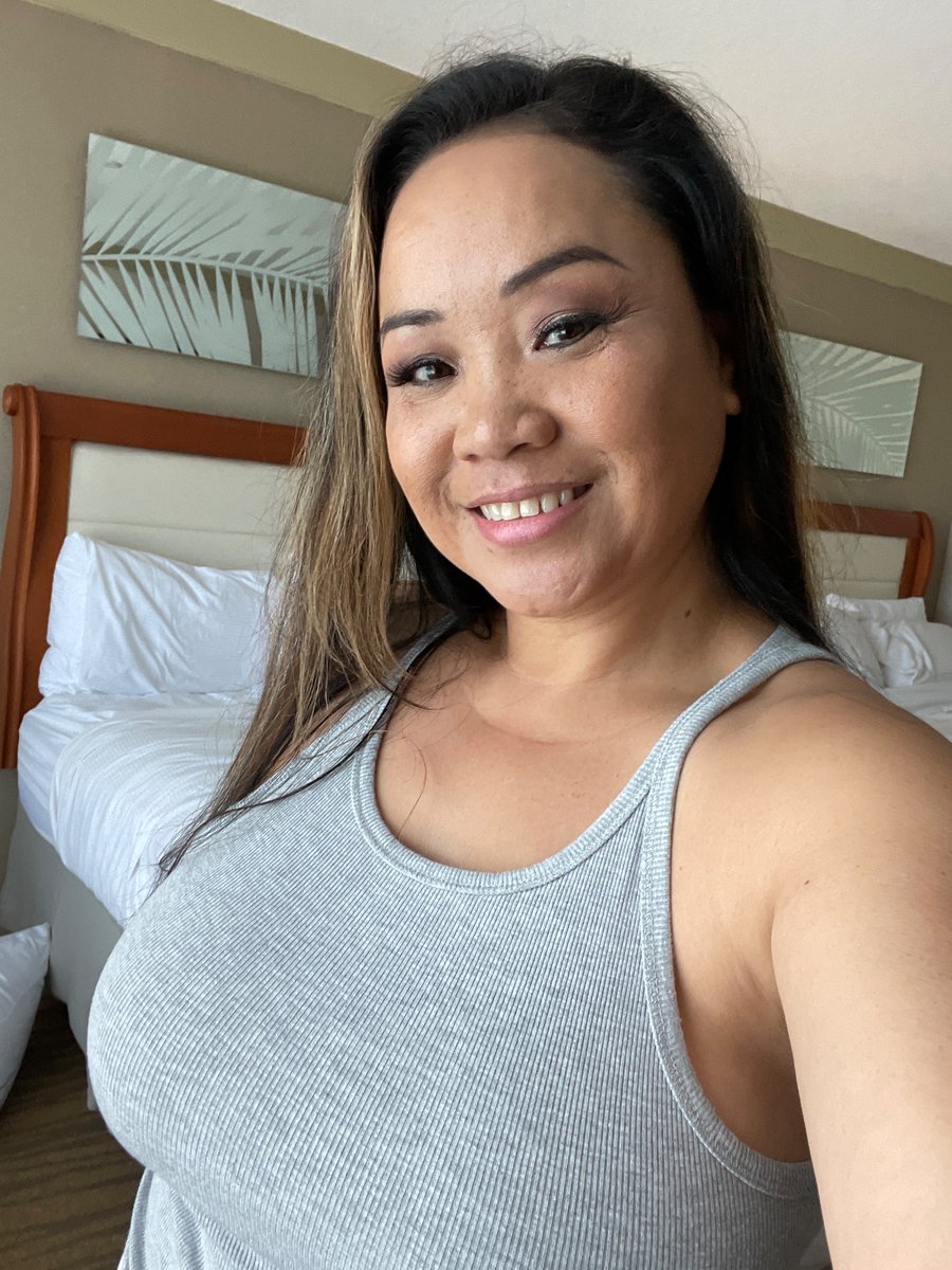 Sugar_Milf21 ️ Exxxotica 7/12-7/16 on Twitter: "Ready for day 1 of