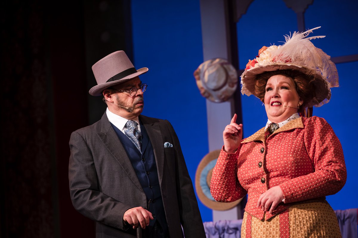 SUConservatory's tweet photo. It's opening night and time to say ‘Hello, Dolly!’ With Broadway's own Jessica Sheridan and Thom Christopher Warren leading the way, this production is guaranteed to delight, and we're so glad to have them right where they belong! #SSMTVA #HelloDolly https://t.co/2nAJhBpQSW