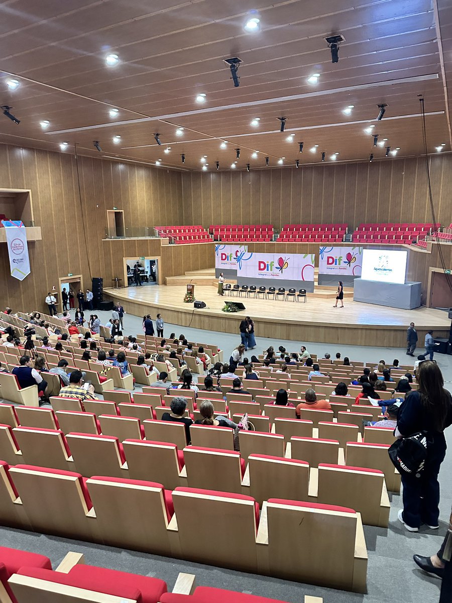 contemplaccion's tweet photo. Maravillosa experiencia en #traselfondo, mil gracias por la invitación!
Me voy con el corazón conmovido y la mente enriquecida al conocer tantos proyectos de impacto social implementados por seres humanos extraordinarios.
#Aguascalientes https://t.co/xNmM1RUIjF