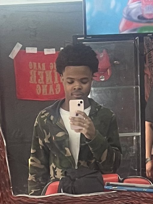 AFNF95's tweet photo. Blessed ta see another year they say G5 wasn’t gon make it ❤️#Freedakamp https://t.co/HaWafkMK4c