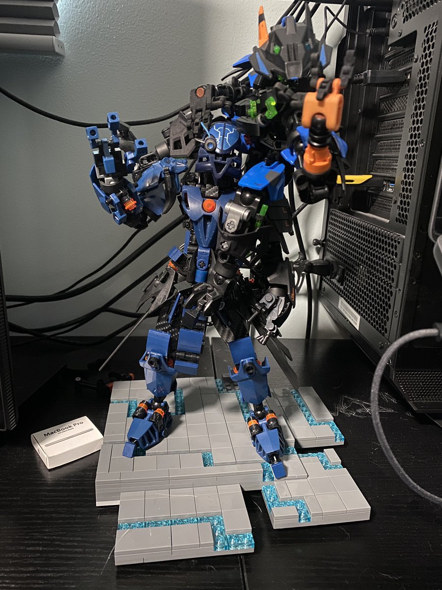 cyb3r_raven's tweet photo. Was able to balance @tyrigsus self MOC on my own. She’s also helping me with a new baseplate design for my self MOC in prep for BFVA. I am hopeful I can break out of my MOC block soon!
#lego #bionicle #brickfair #bfva #brickfairvirginia https://t.co/l9p1jpfMk3