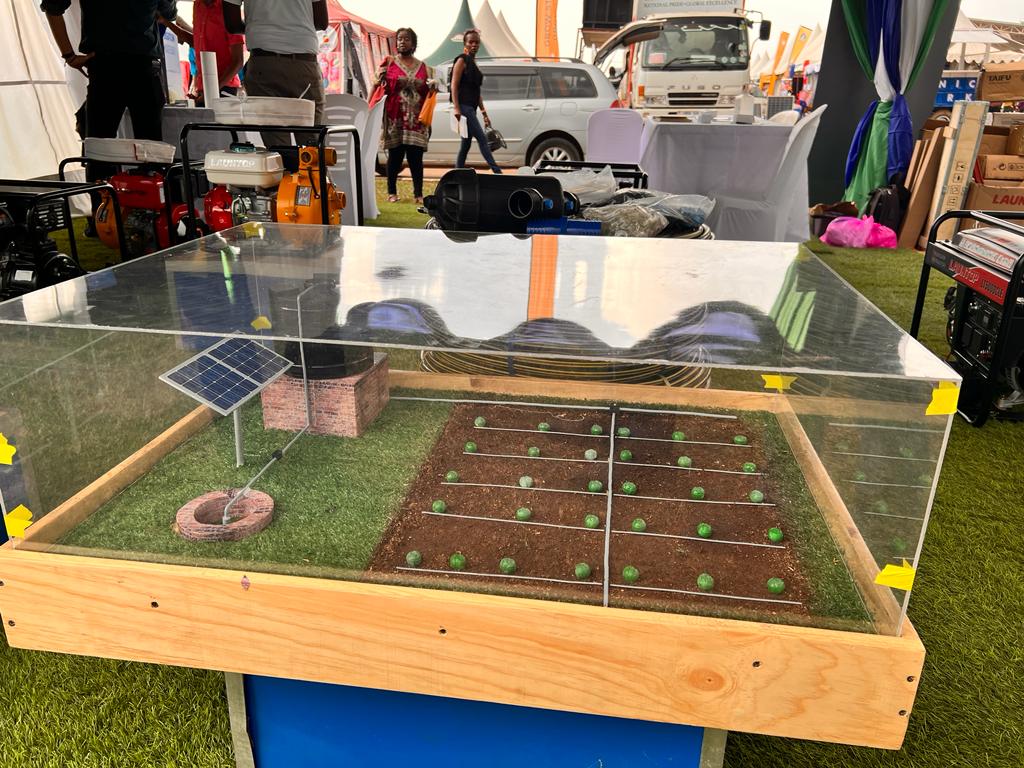 sprinktech's tweet photo. Solar powered grid irrigation
Solar is your solution especially during the dry spell
#yourperfectpartner https://t.co/rhydcT9JZm