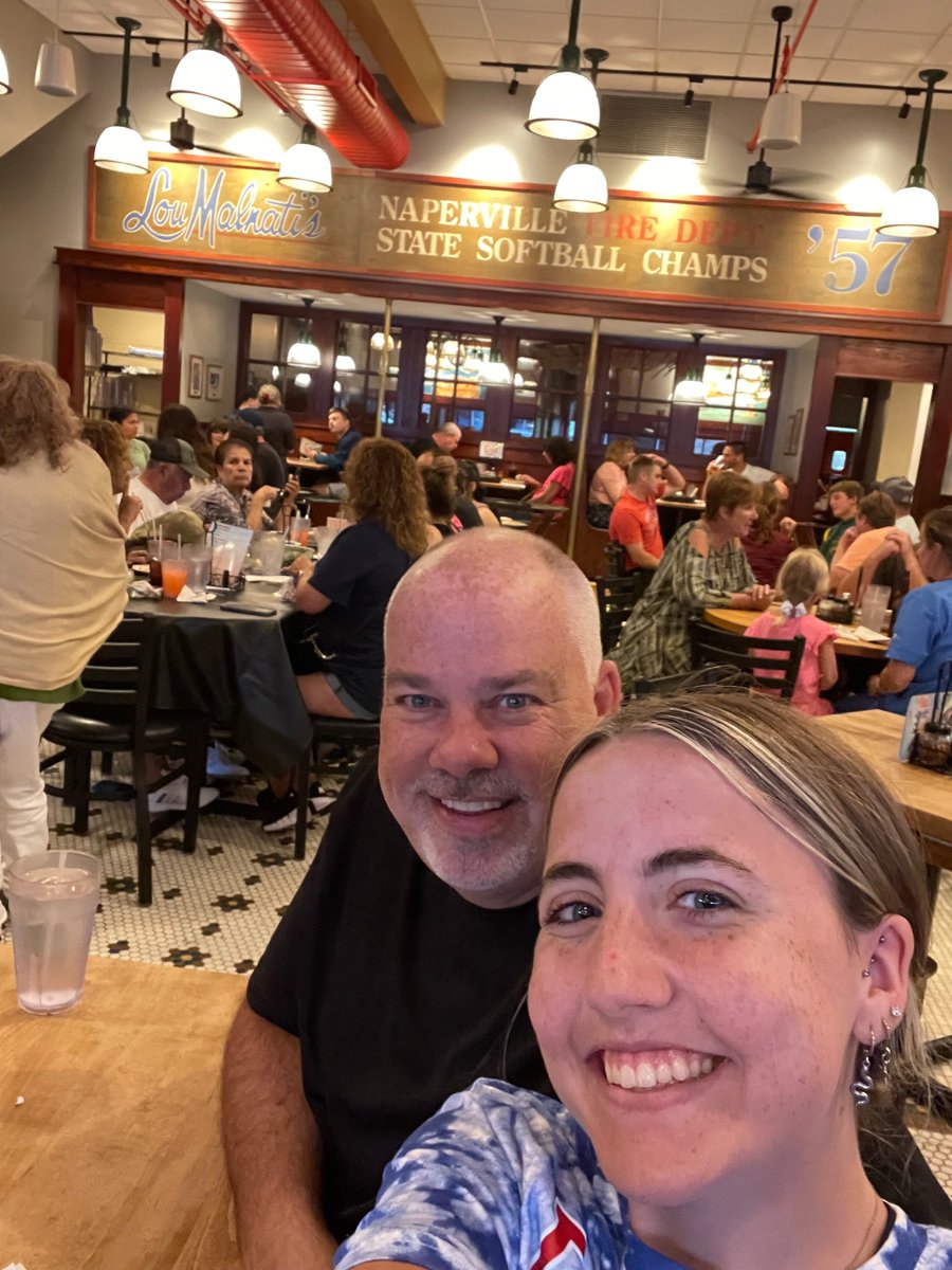Apparently yesterday was "take your dad to work day"!
<a href="/LouMalnatis/">Lou Malnati's Pizza</a> not only has amazing pizza, but some great people working there!  My daughter just started there &amp; loves it! 🍕📷😍