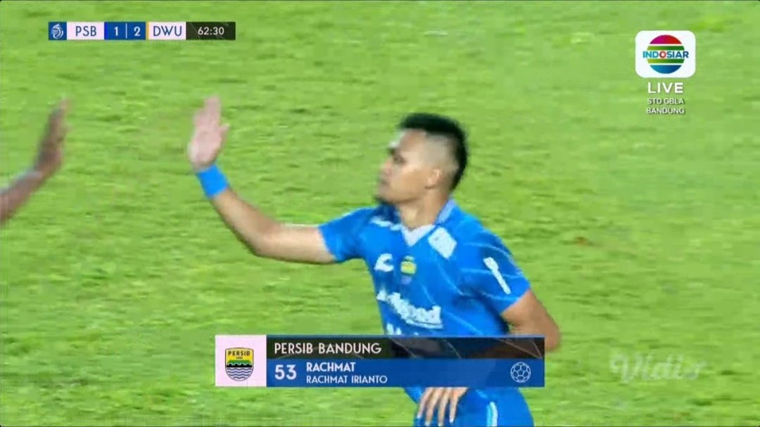Gol Rachmat Irianto rebound freekick Klok yang kena tiang