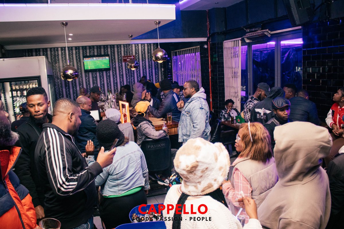 Dress up and Friday with us 
🍴🍻💃

#LifestyleFridays #AfterworkVibes
#WarmWinter #SipsAndBites 
#JoziLife #GhandiSquare
#Marshalltown Cappello
#FoodPassionPeople