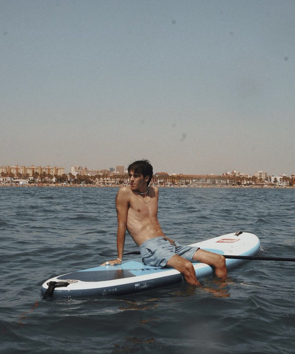 natescamander's tweet photo. wave after wave 🏄‍♂️ https://t.co/7Yrwnvfp03
