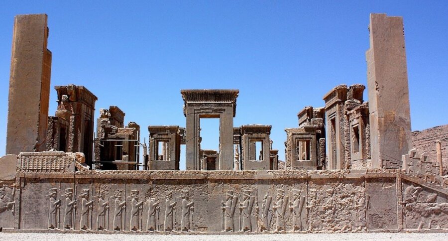 FInal call! We are still taking enrolments for our 5-day course with the fantastic Prof. Lloyd Llewellyn-Jones (University of Cardiff): ANCIENT PERSIA AND THE HEBREW BIBLE

17 - 21 July (in person at UCL or Zoom)
egyptology-uk.com/bloomsbury/sum…