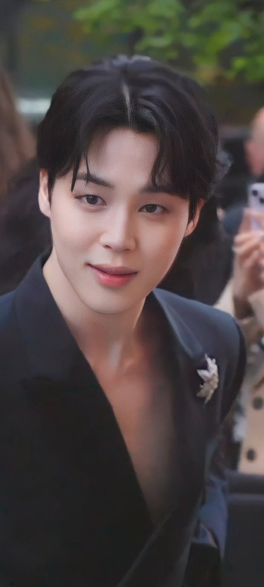 INFJ_style's tweet photo. 지민이가 더 보고픈 밤…🥹

JIMIN JIMIN
#Angel_Pt1  #LikeCrazy #SetMeFree_Pt2 #Jimin_FACE by #JIMIN @BTS_twt https://t.co/96rVBLp80J