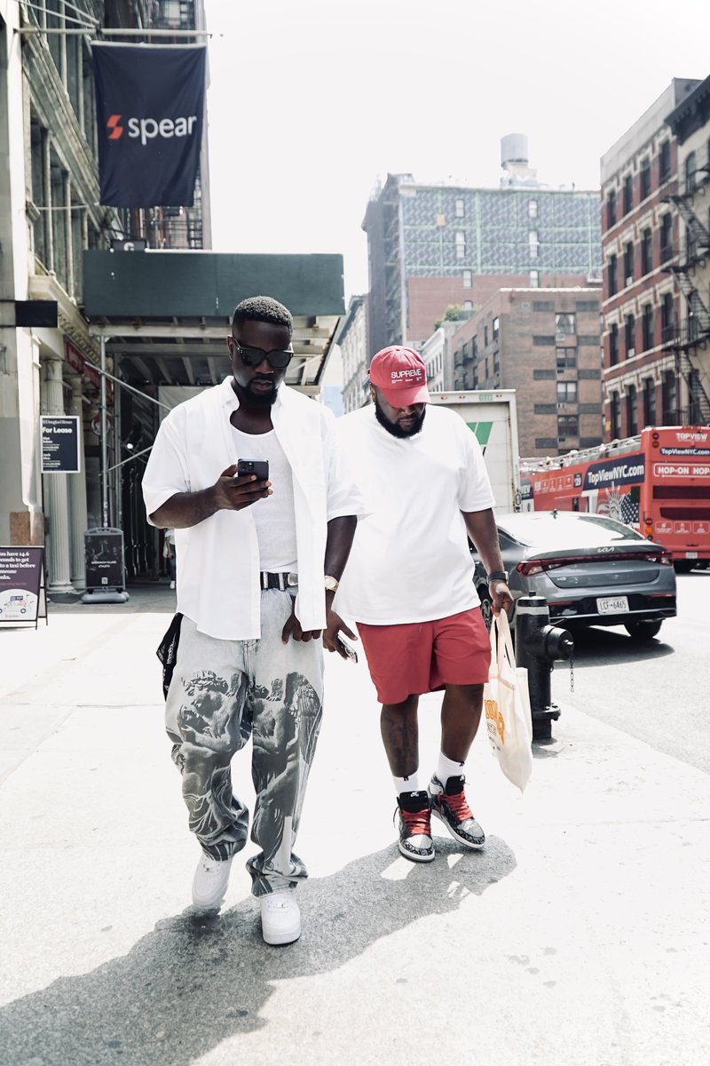 sarkodie's tweet photo. https://t.co/HVB3IRYLgY