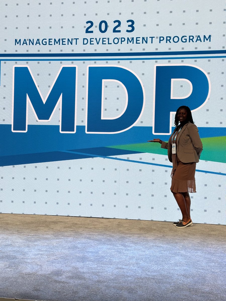#2023MDPLife #2023MDP granted me the opportunity to meet Kelly King as well as Jessica Wooten in which I have collaborated with over the phone. It was awesome to see and network with them in person.